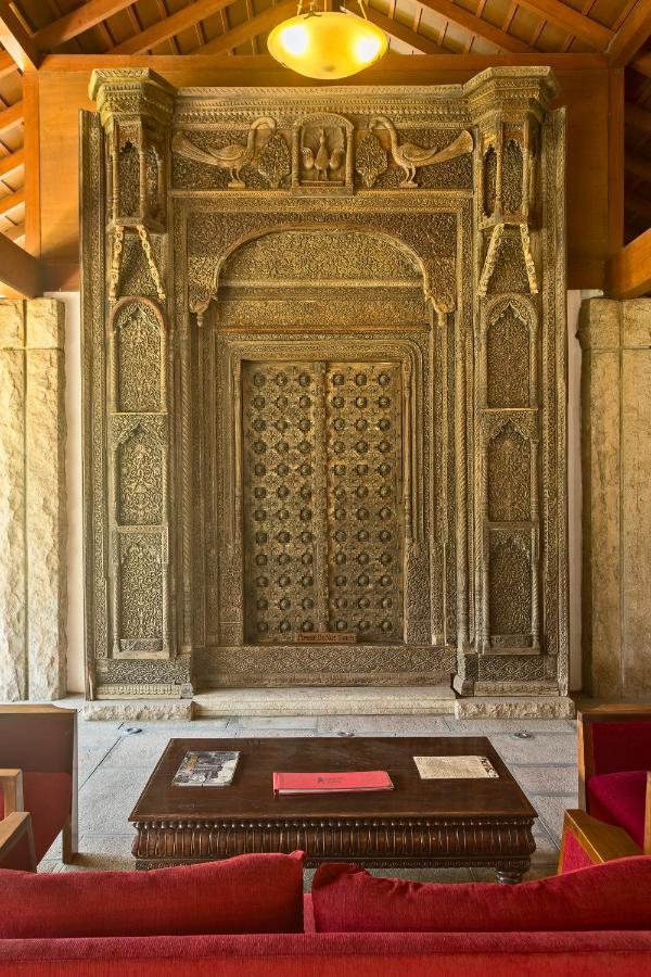ザ ヘリテージ マドゥライ ホテル エクステリア 写真 The door of the Sultan's chamber
